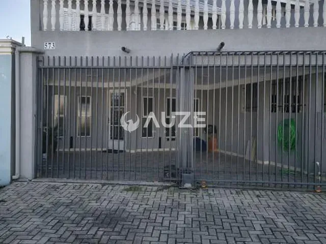 Casa com 133m² 3 quartos e 1 banheiro, à venda, no bairro Xaxim em Curitiba