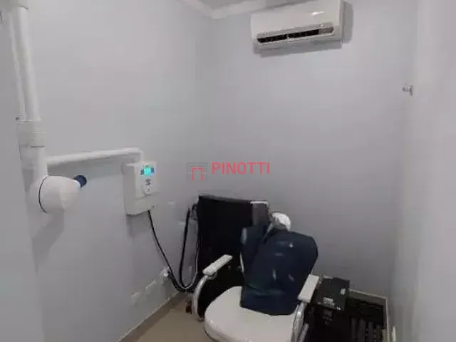 Casa 3 quartos e 5 banheiros, à venda, no bairro Nova Petrópolis em São Bernardo do Campo