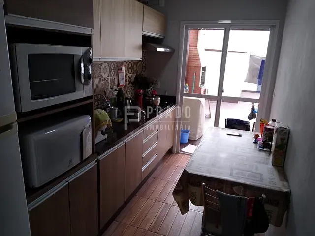Casa com 125m² 2 quartos e 2 banheiros, à venda, no bairro Laranjal em Pelotas