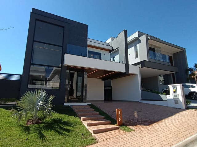 Casa com 348m² 4 quartos e 5 banheiros, à venda, no bairro Loteamento Brisas do Lago em Jundiaí