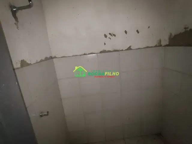 Casa 1 quarto e 1 banheiro, para alugar, no bairro Centro em Teresina
