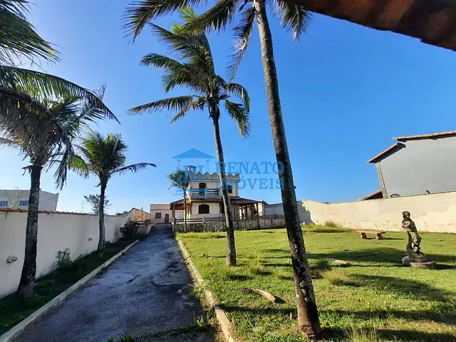 Casa com 400m² 4 quartos e 3 banheiros, para alugar, no bairro Itaipuaçu em Maricá