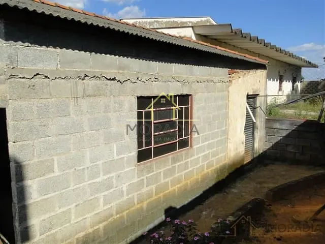 Casa com 618m² 3 quartos e 2 banheiros, à venda, no bairro Vila Progresso em Guaxupé