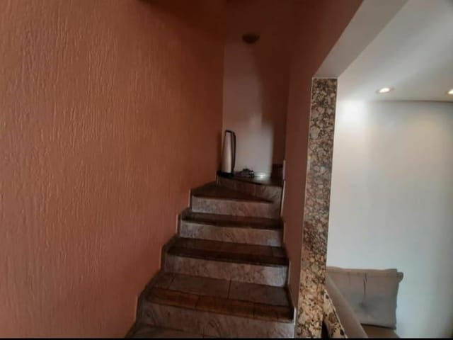 Casa 2 quartos e 1 banheiro, à venda, no bairro Piratininga (Venda Nova) em Belo Horizonte