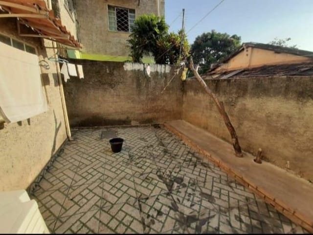 Casa 2 quartos e 1 banheiro, à venda, no bairro Piratininga (Venda Nova) em Belo Horizonte