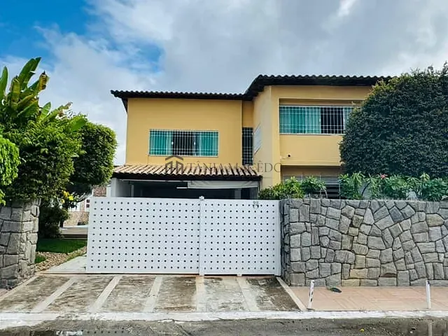 Casa com 360m² 3 quartos e 4 banheiros, à venda, no bairro Santa Tereza em Olinda