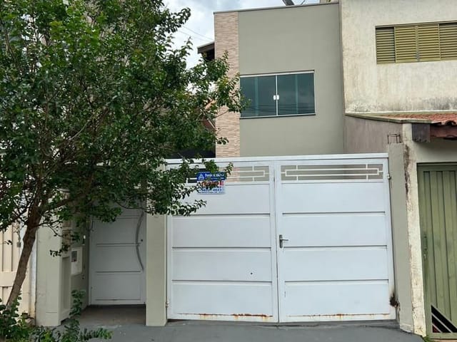 Casa com 162m² 2 quartos e 1 banheiro, à venda, no bairro Yolanda em São João da Boa Vista