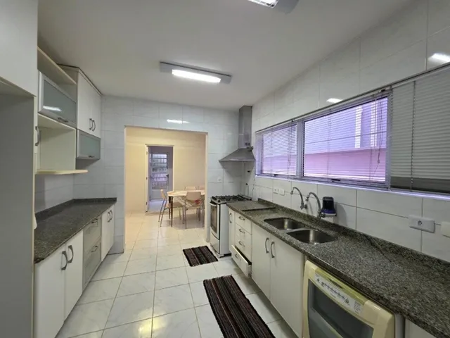 Casa 3 quartos e 5 banheiros, à venda, no bairro Vila Oliveira em Mogi das Cruzes