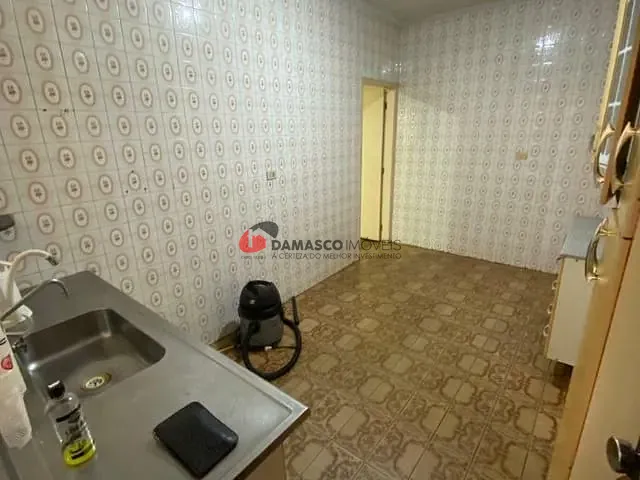 Casa com 200m² 3 quartos e 1 banheiro, à venda, no bairro Vila Califórnia em São Paulo