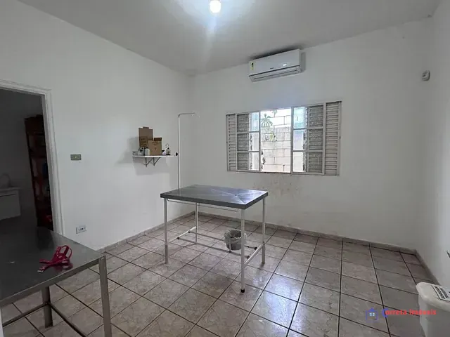 Casa com 500m² 2 quartos e 2 banheiros, à venda, no bairro Colinos em Três Lagoas