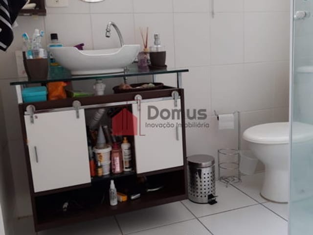 Casa com 148m², à venda, no bairro Piracangaguá (Chácara Flórida) em Taubaté