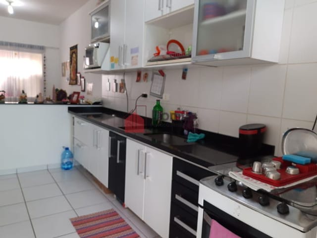 Casa com 148m², à venda, no bairro Piracangaguá (Chácara Flórida) em Taubaté