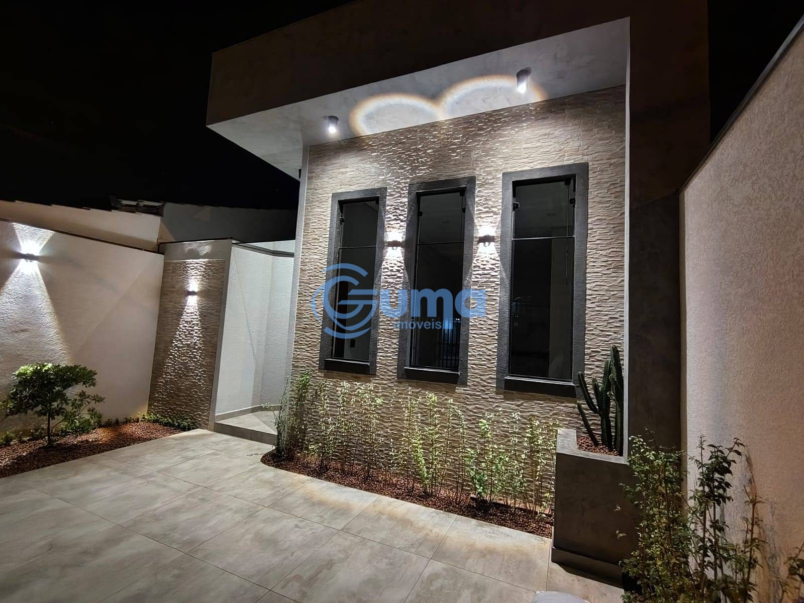 Casa, 3 quartos, 70 m² - Foto 1