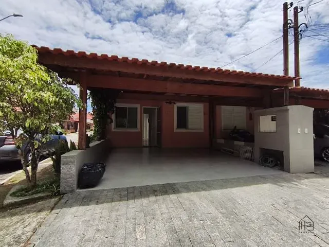 Casa 2 quartos e 1 banheiro, à venda, no bairro Jardim Petrópolis em Cotia