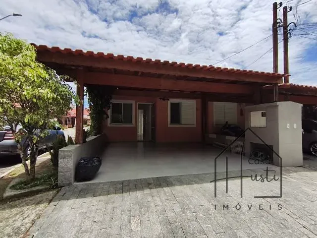 Casa 2 quartos e 1 banheiro, à venda, no bairro Jardim Petrópolis em Cotia