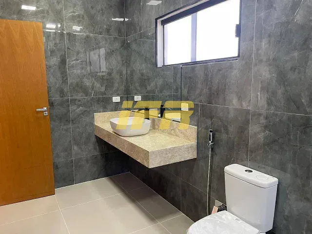 Casa 3 quartos e 5 banheiros, à venda, no bairro Condomínio Reserva em Ubatuba