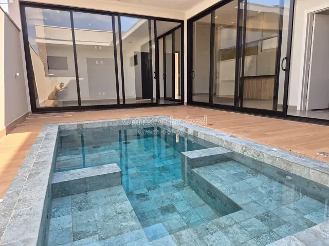 Casa com 253m² 3 quartos e 2 banheiros, à venda, no bairro Loteamento São Pedro em Jaguariúna