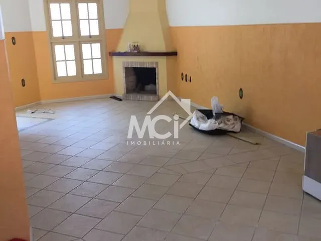 Casa 3 quartos e 3 banheiros, à venda, no bairro Três Vendas em Pelotas