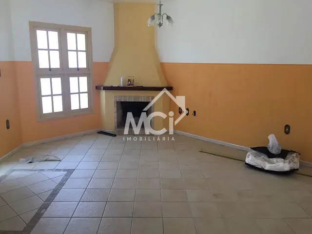 Casa 3 quartos e 3 banheiros, à venda, no bairro Três Vendas em Pelotas