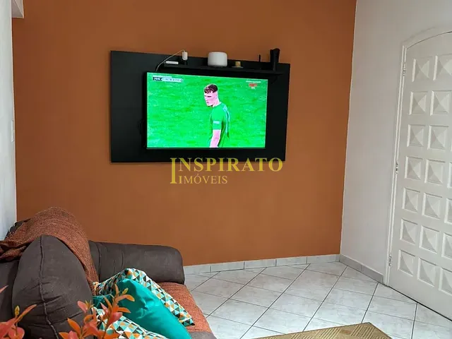 Casa com 200m² 3 quartos e 2 banheiros, à venda, no bairro Colônia em Jundiaí