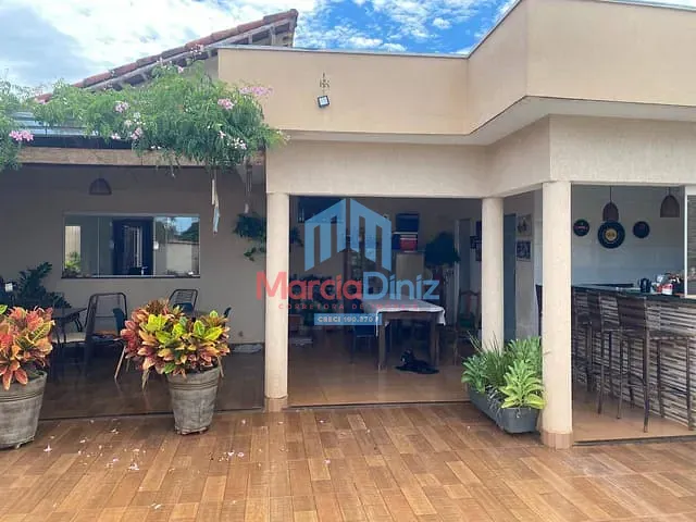 Casa com 287m² 3 quartos e 2 banheiros, à venda, no bairro Jardim Marajoara em Ituverava