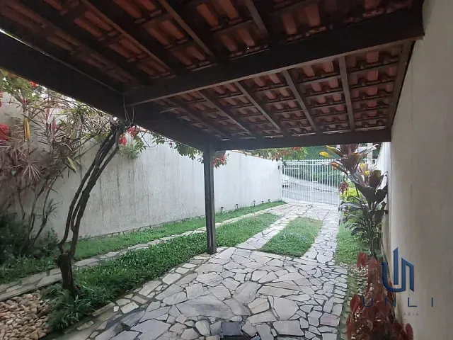 Casa 3 quartos e 2 banheiros, à venda, no bairro Jardim Amália em Volta Redonda