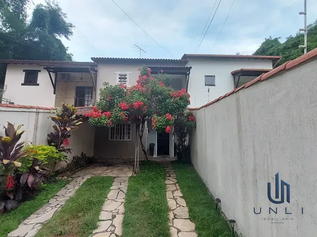 Casa 3 quartos e 2 banheiros, à venda, no bairro Jardim Amália em Volta Redonda