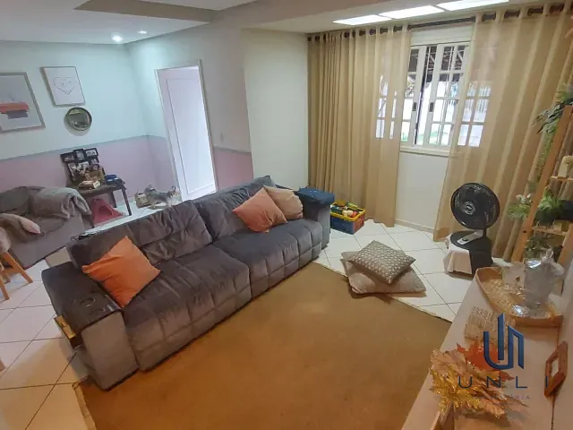 Casa 3 quartos e 2 banheiros, à venda, no bairro Jardim Amália em Volta Redonda