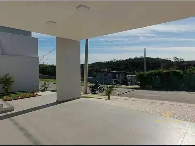 Casa com 240m² 3 quartos e 2 banheiros, à venda, no bairro Casa de Pedra em Volta Redonda