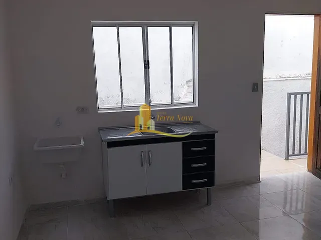 Casa 1 quarto e 1 banheiro, para alugar, no bairro Vila Carmosina em São Paulo