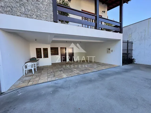 Casa com 634m² 3 quartos e 4 banheiros, à venda, no bairro Itoupava Seca em Blumenau