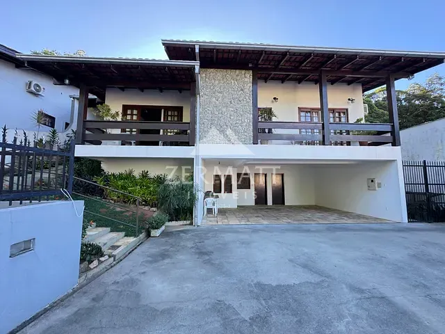 Casa com 634m² 3 quartos e 4 banheiros, à venda, no bairro Itoupava Seca em Blumenau