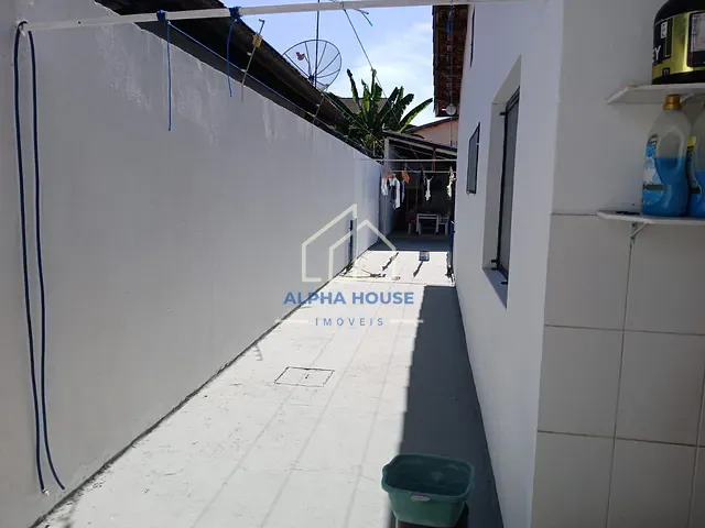 Casa com 400m² 3 quartos e 1 banheiro, à venda, no bairro Jardim Rosely em Pindamonhangaba