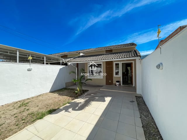 Foto do Casa - 🏡 Oportunidade Imperdível no Barroco! Imóvel com 3 Quartos e Área Gourmet! | Angela Barroco Imóveis