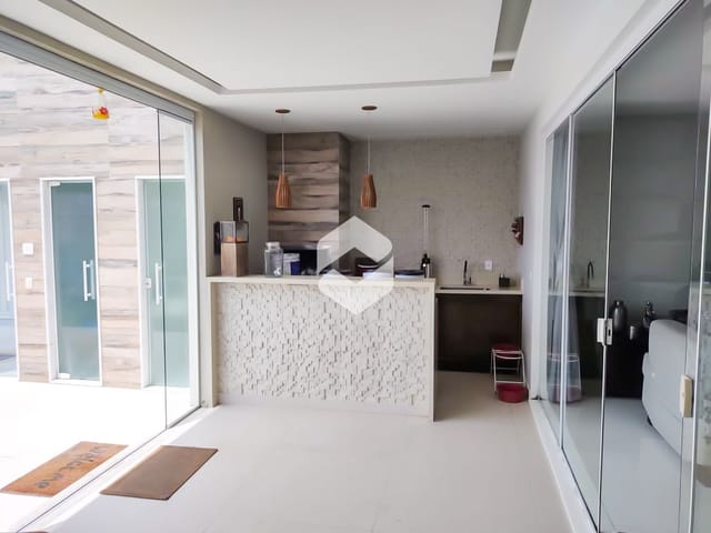 Casa com 263m² 4 quartos e 5 banheiros, à venda, no bairro Recreio dos Bandeirantes em Rio de Janeiro