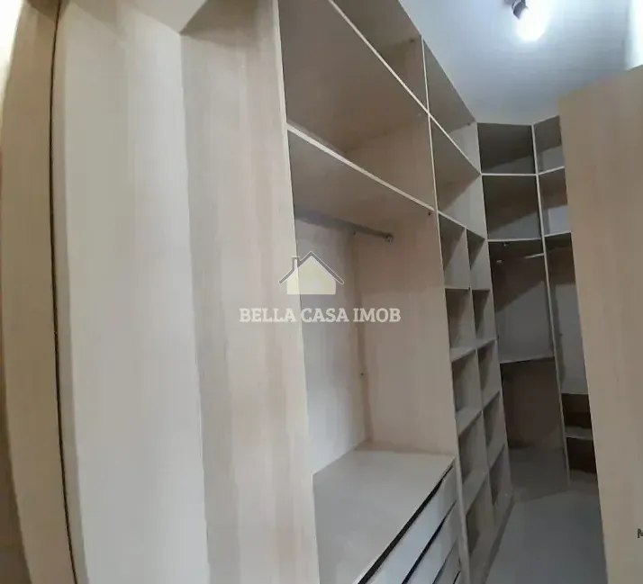 Casa, 3 quartos, 250 m² - Foto 8