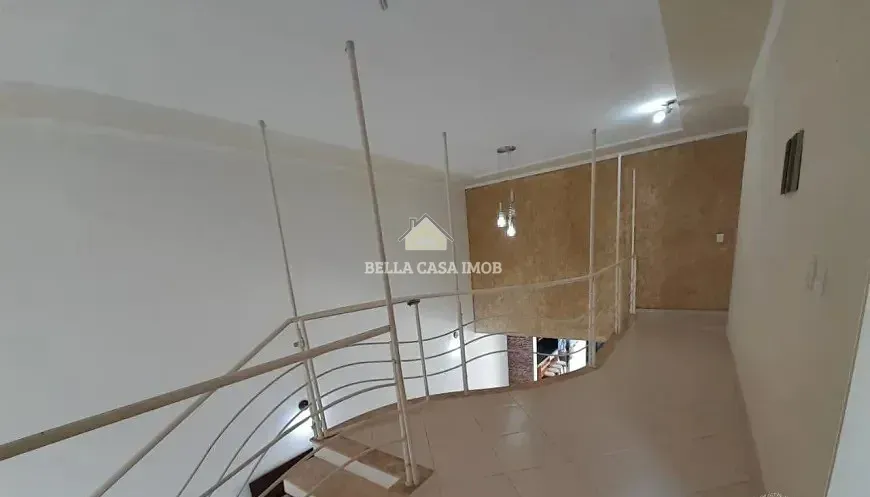 Casa, 3 quartos, 250 m² - Foto 18