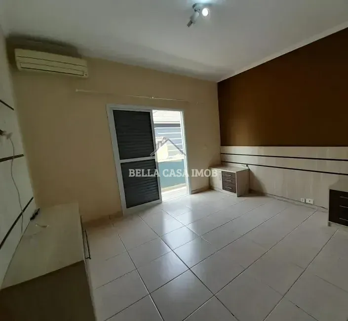 Casa, 3 quartos, 250 m² - Foto 34