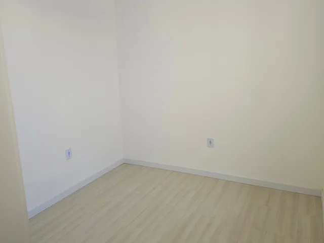 Casa 2 quartos e 1 banheiro, para alugar, no bairro Jardim dos Pereiras (Caucaia do Alto) em Cotia