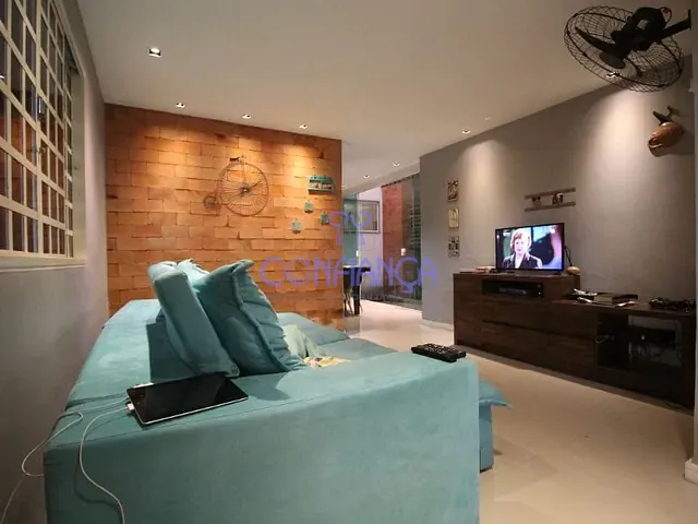 Casa com 200m² 3 quartos e 2 banheiros, à venda, no bairro Campo Grande em Rio de Janeiro
