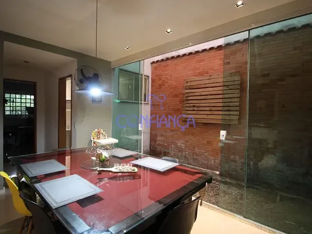 Casa com 200m² 3 quartos e 2 banheiros, à venda, no bairro Campo Grande em Rio de Janeiro