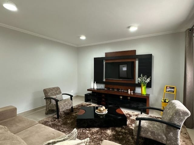 Casa com 357m² 3 quartos e 4 banheiros, à venda, no bairro Campo Limpo em Americana
