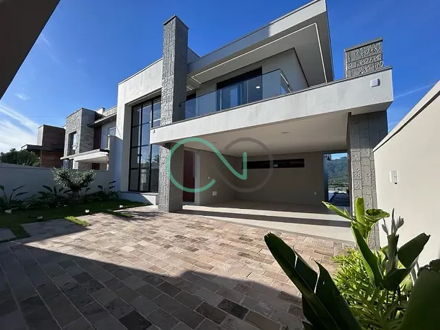 Casa 3 quartos e 3 banheiros, à venda, no bairro São Jacó em Sapiranga
