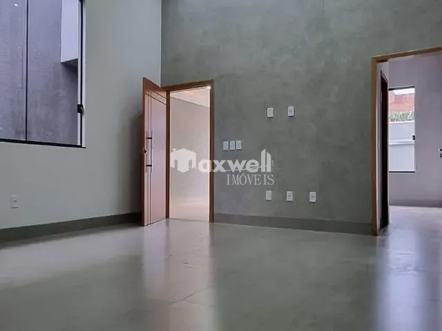 Casa com 187m² 3 quartos e 2 banheiros, à venda, no bairro Jardim Ipiranga em Aparecida de Goiânia