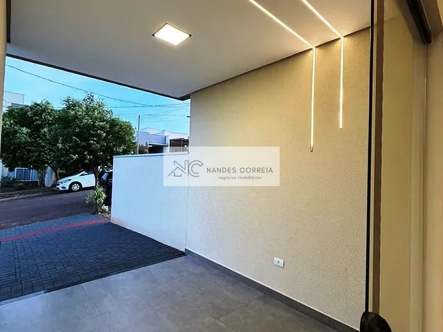 Casa 3 quartos e 2 banheiros, à venda, no bairro Jardim Ecoville I em Cambé