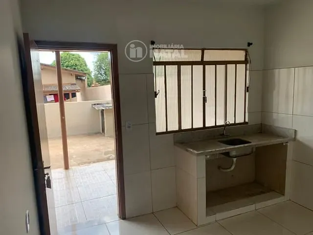 Casa com 125m² 1 quarto e 1 banheiro, para alugar, no bairro Jardim Morumbi em Londrina