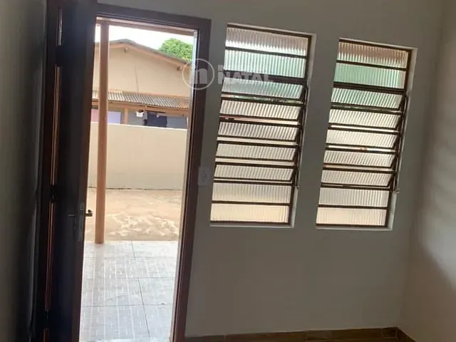 Casa com 125m² 1 quarto e 1 banheiro, para alugar, no bairro Jardim Morumbi em Londrina