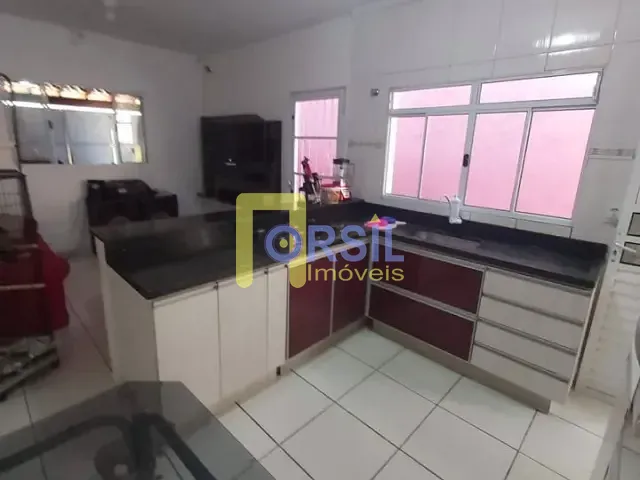 Casa com 150m² 3 quartos e 2 banheiros, à venda, no bairro Vila Jundiaí em Mogi das Cruzes