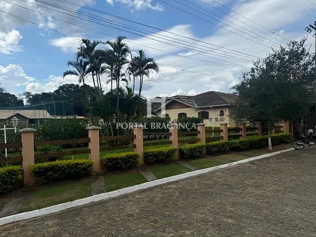 Casa 7 quartos e 7 banheiros, à venda, no bairro Guaripocaba em Bragança Paulista