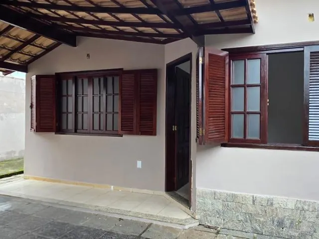 Casa 2 quartos e 1 banheiro, à venda, no bairro Atlântica em Rio das Ostras